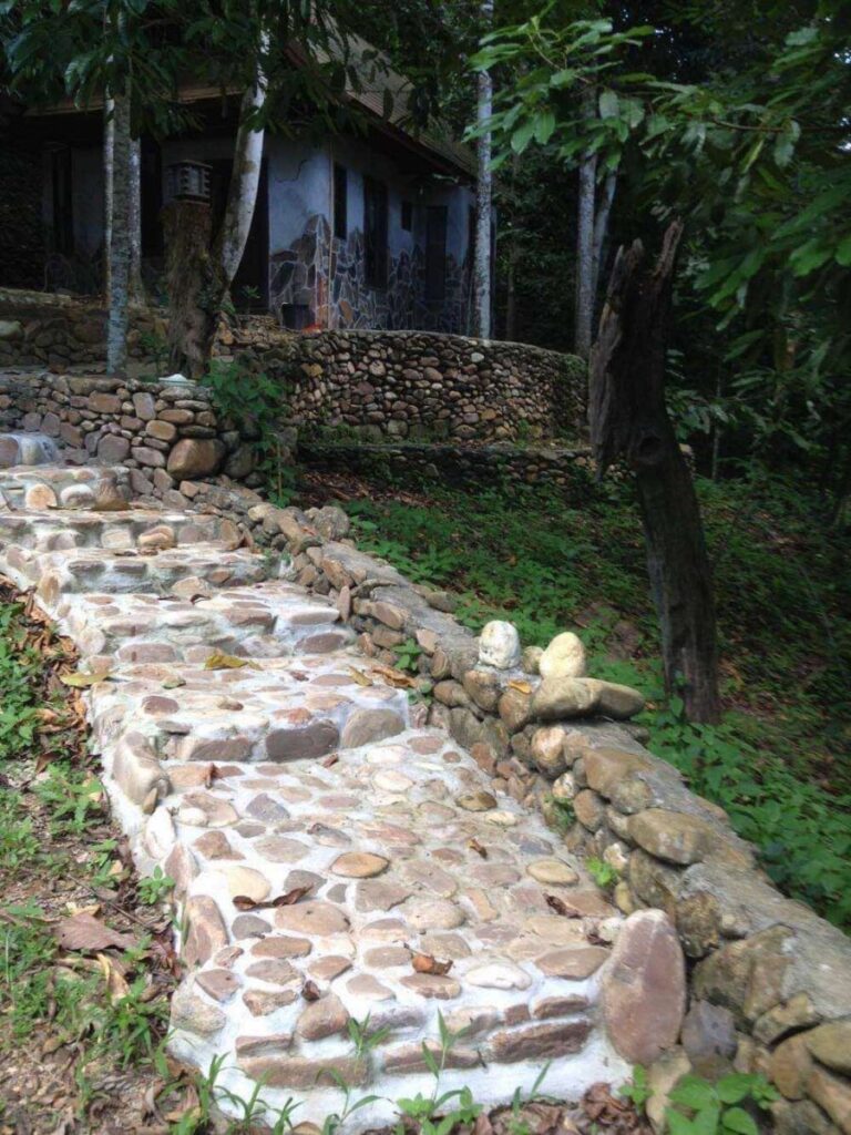 ขายที่ดินแปลงใหญ่ 75 ไร่ กรุงชิง นบพิตำ นครศรีธรรมราช